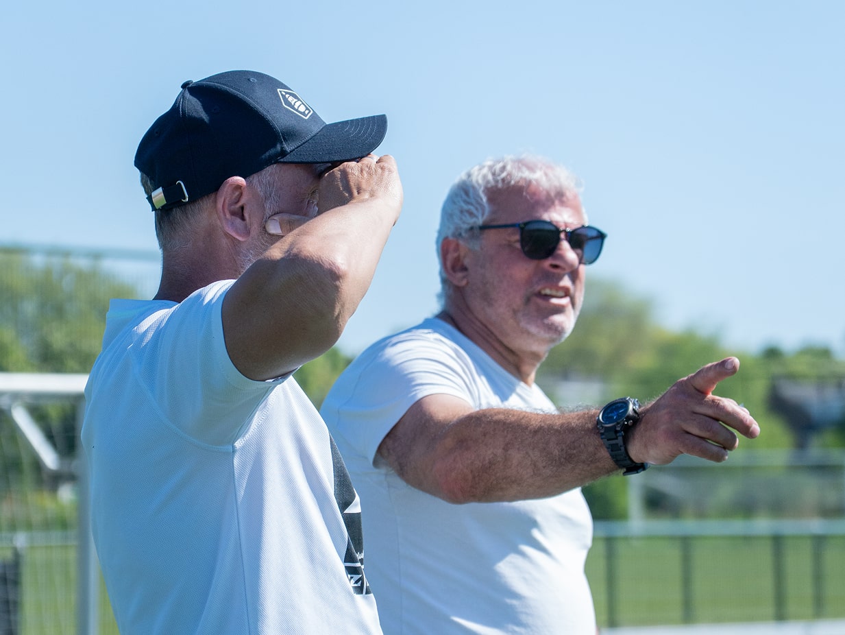 ahmet bayraktar en han piels ab-football-academy-over-ons